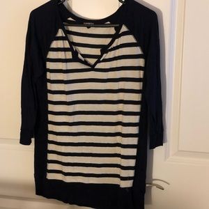 🌻Express 3/4” sleeve cotton shirt